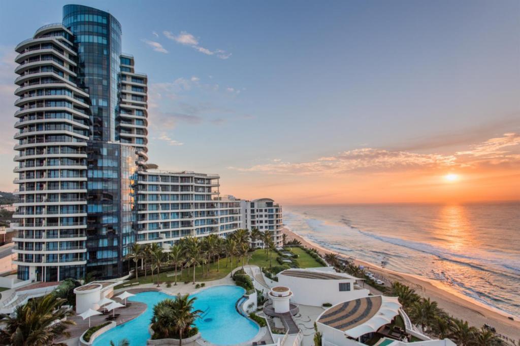Pearls Of Umhlanga Hotel Durban Exterior photo